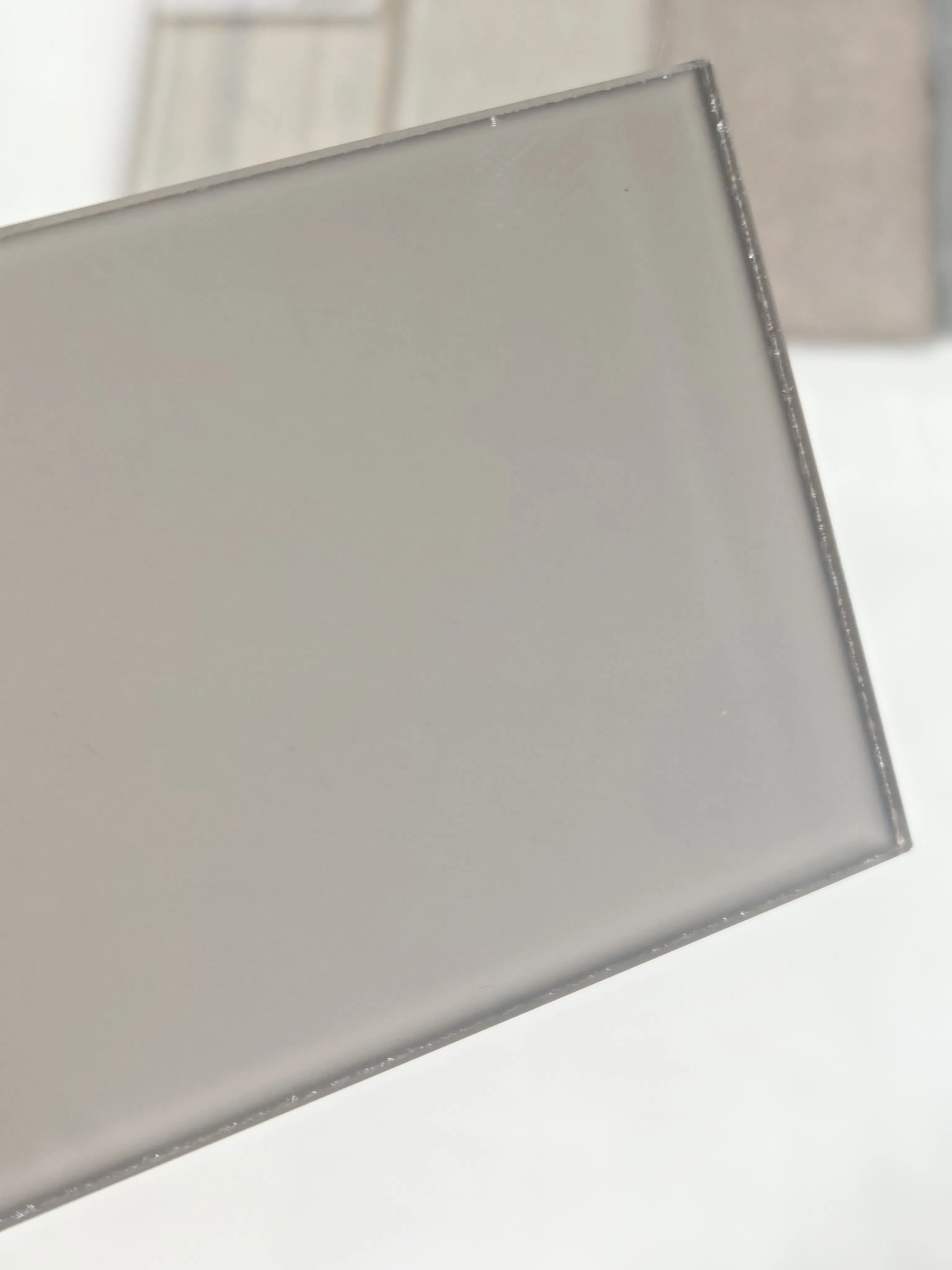 Elegant Decorative Glass Solutions with High-Quality Fabric Design