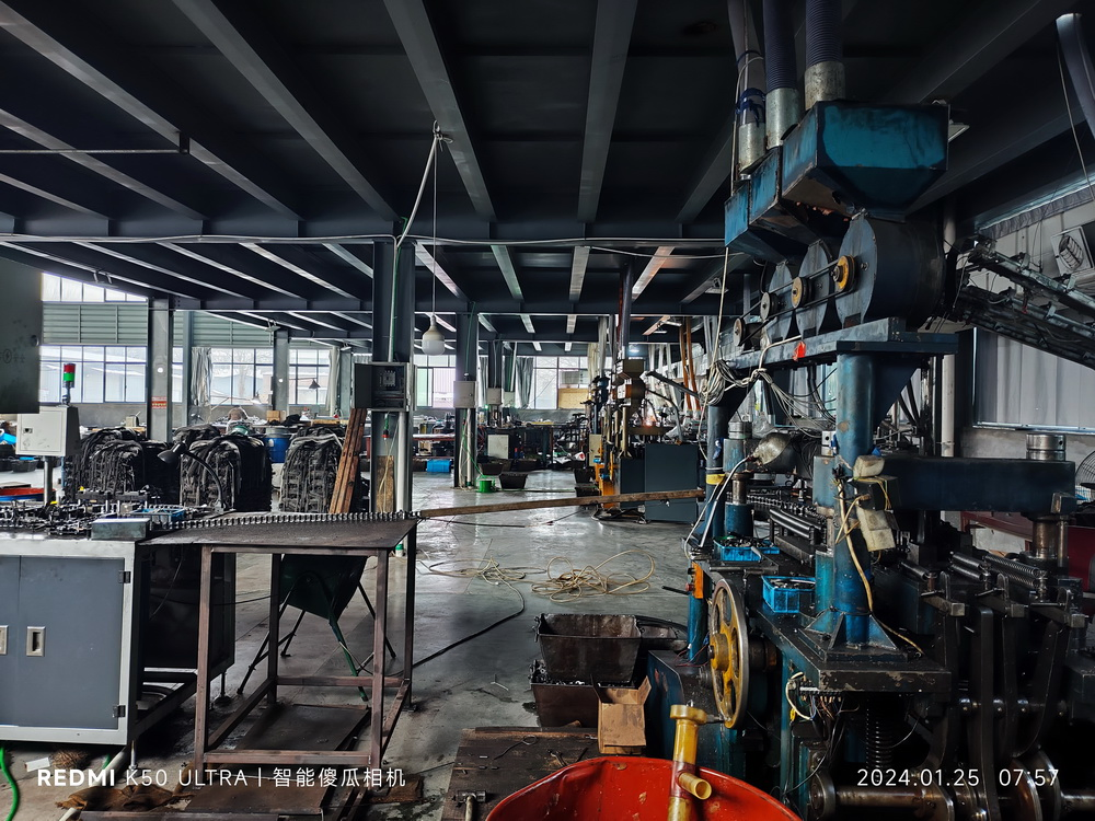 Short Pitch Wholesale Conveyor Drive Industrial Transmission Roller Chain