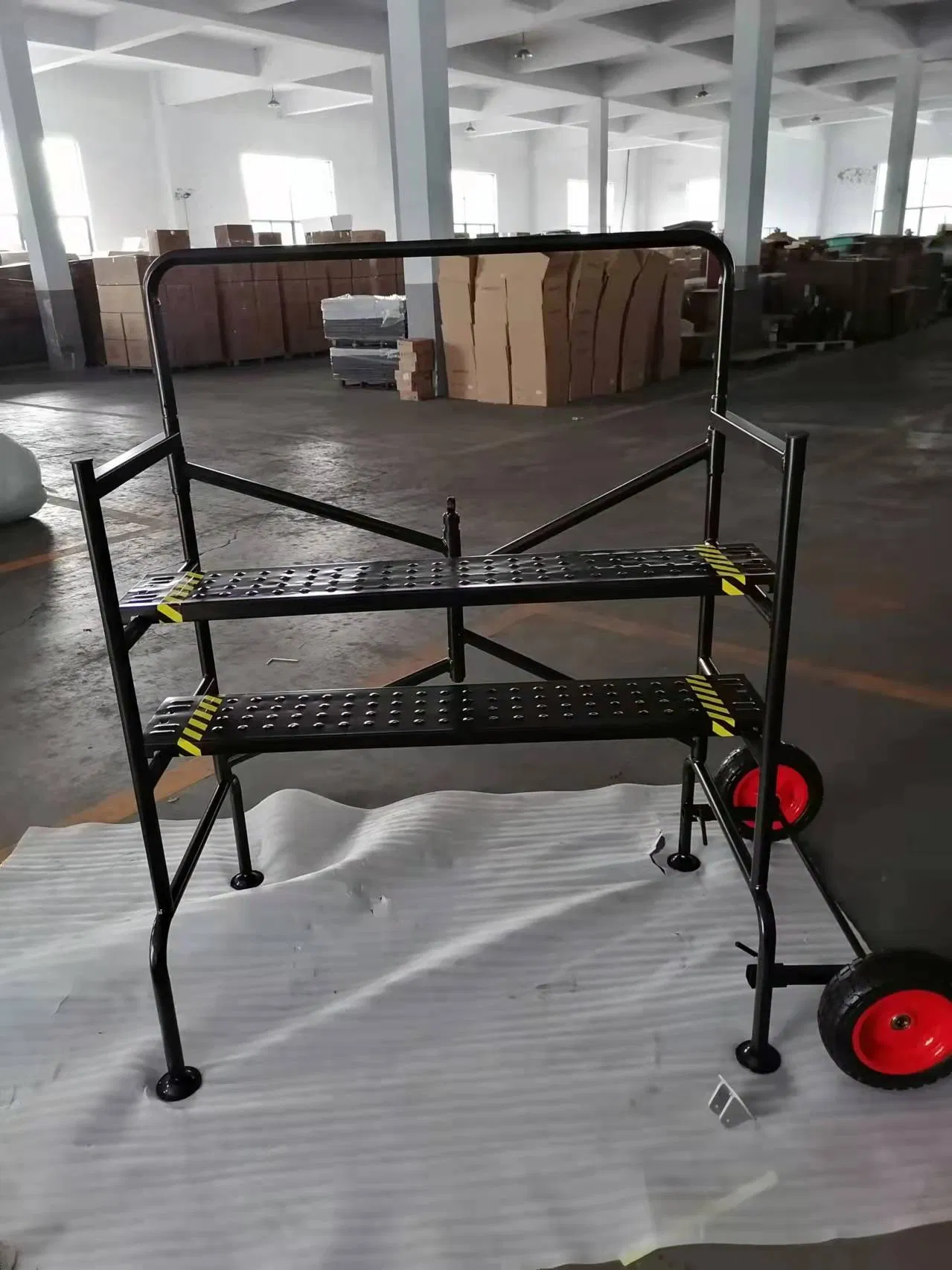 Light and Easy to Carry Europe and The United States Popular Home Version Mini Scaffolding Ladder