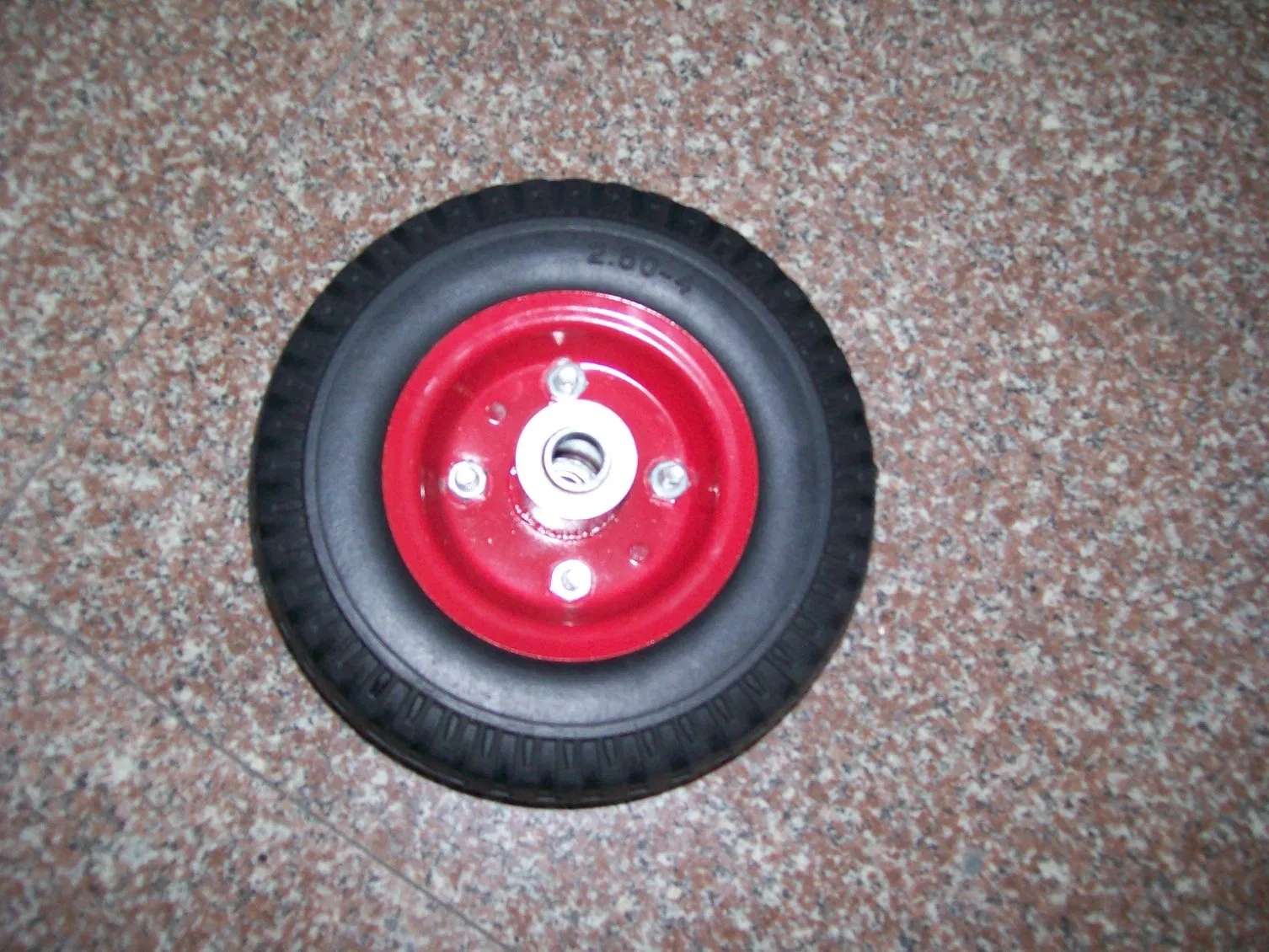 Hot Sale Popular Product High Load Capacity Durable Rubber Powder Solid Rubber Wheel (2.50-4)