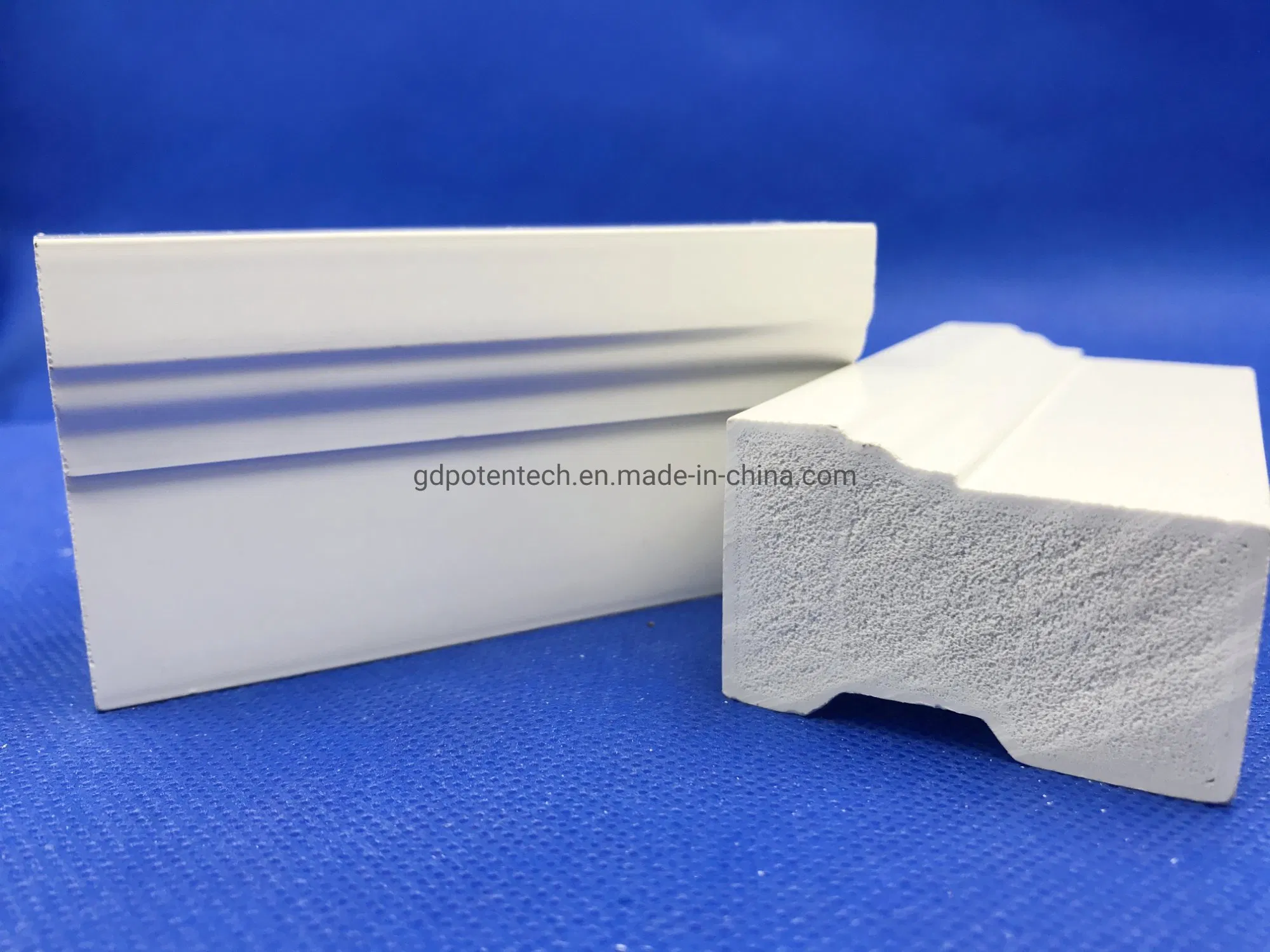 Waterproof PVC Material Interior Exterior Home Decorative Glossy Trim Moulding