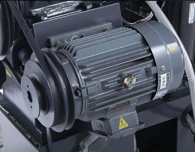 Пила по металлу полуавтоматическая ленточная