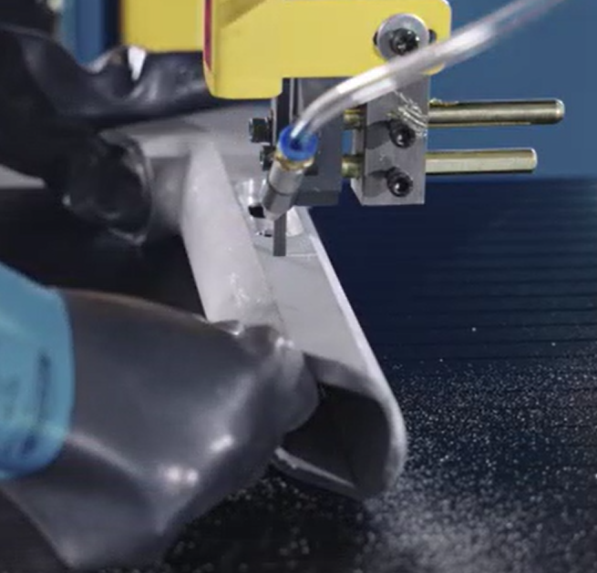 Станок ленточнопильный вертикальный по металлу