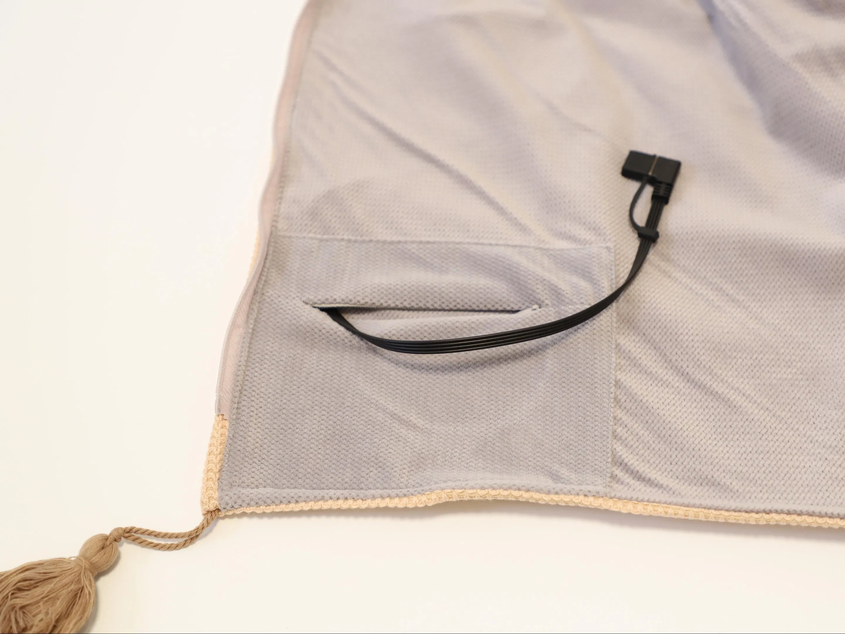 Cozy Electric Heating Shawl for Ultimate Cold Weather Comfort