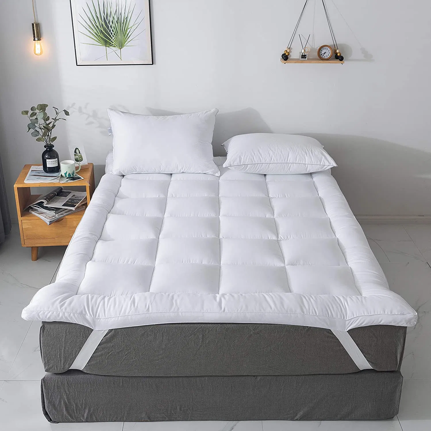 Customized Thick Winter White Goose Down Mattress Topper