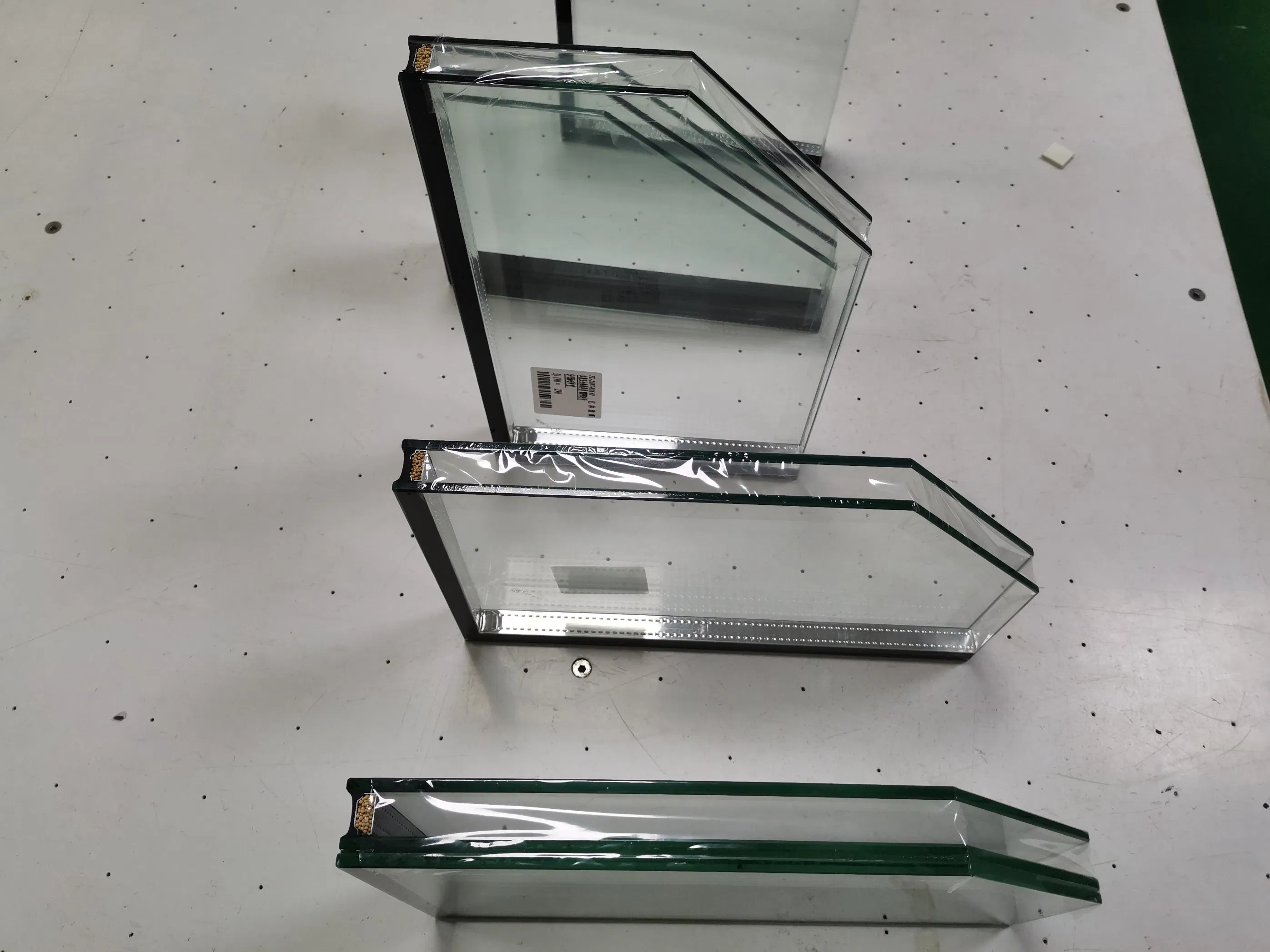 Laminated Insulated Pane Glass Corner for Show Room and Exhibition