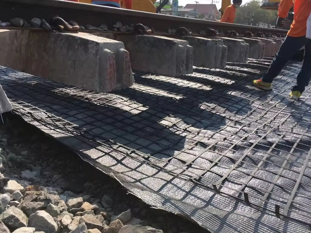 Flexible HDPE Geogrid for Parking Lot Pavement Reinforcement and Load Distribution