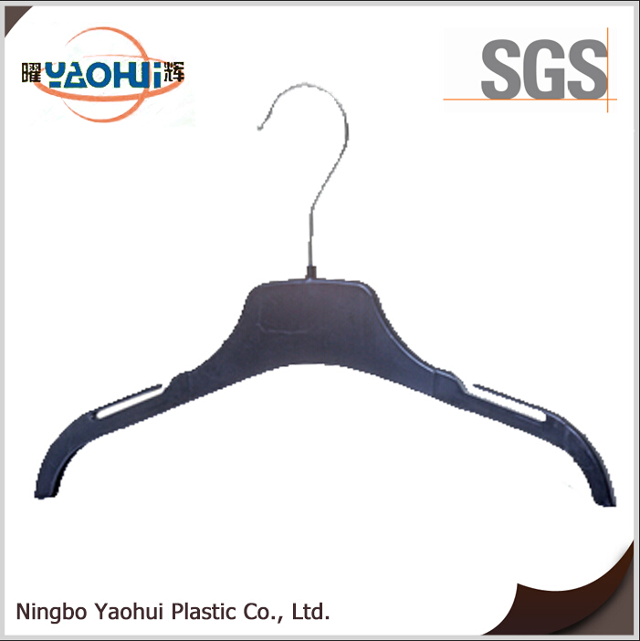 Hanger with Metal Hook (3404-26)