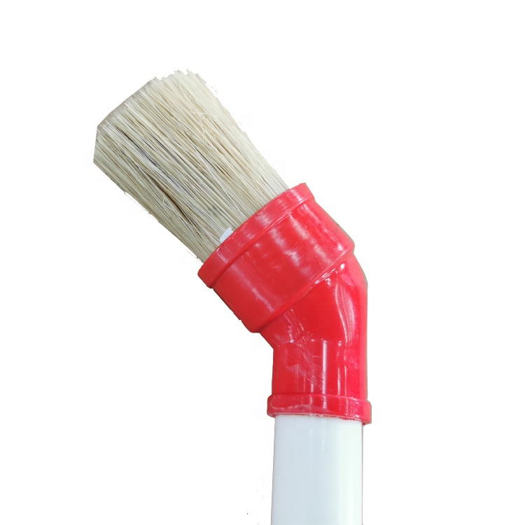 Щетка для чистки шин автомобиля