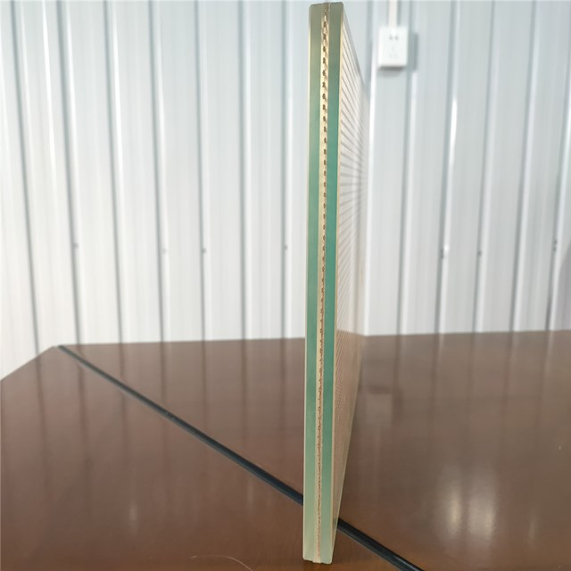 Wholesale Wire Mesh Laminated Glass Panels High Transparency Steel Wire Reinforcement for Buildings