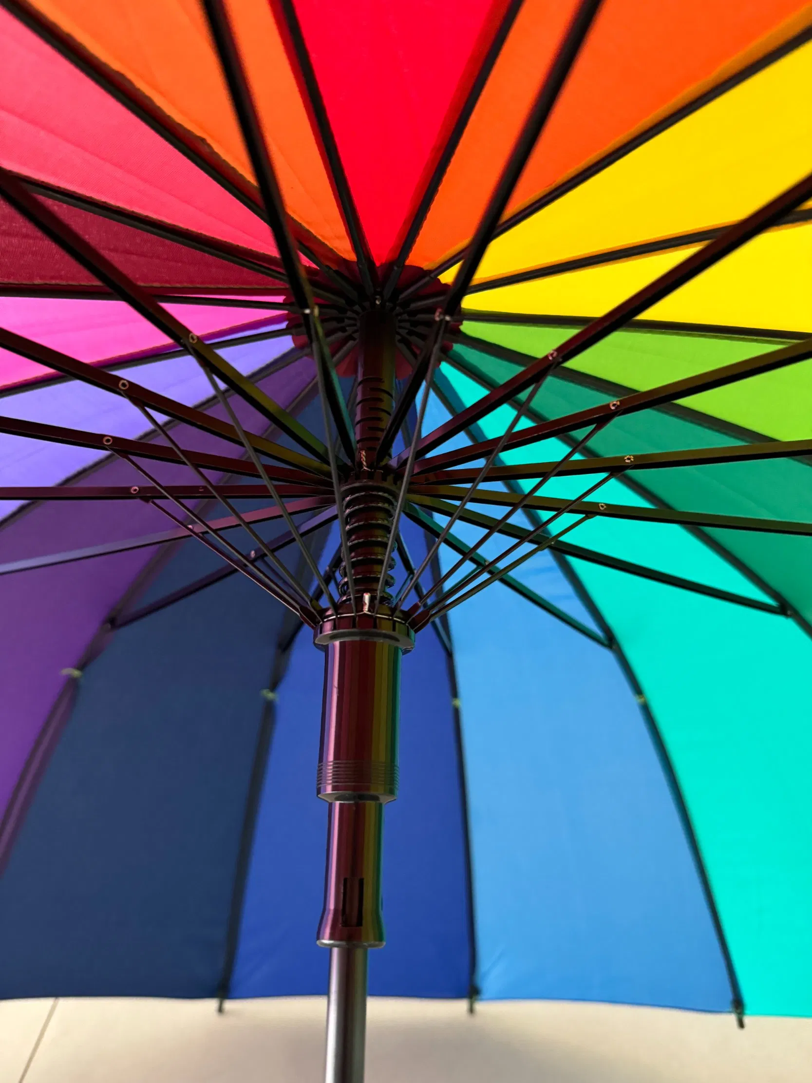 Зонт гольф 29 дюймов, 16 цветов радуги