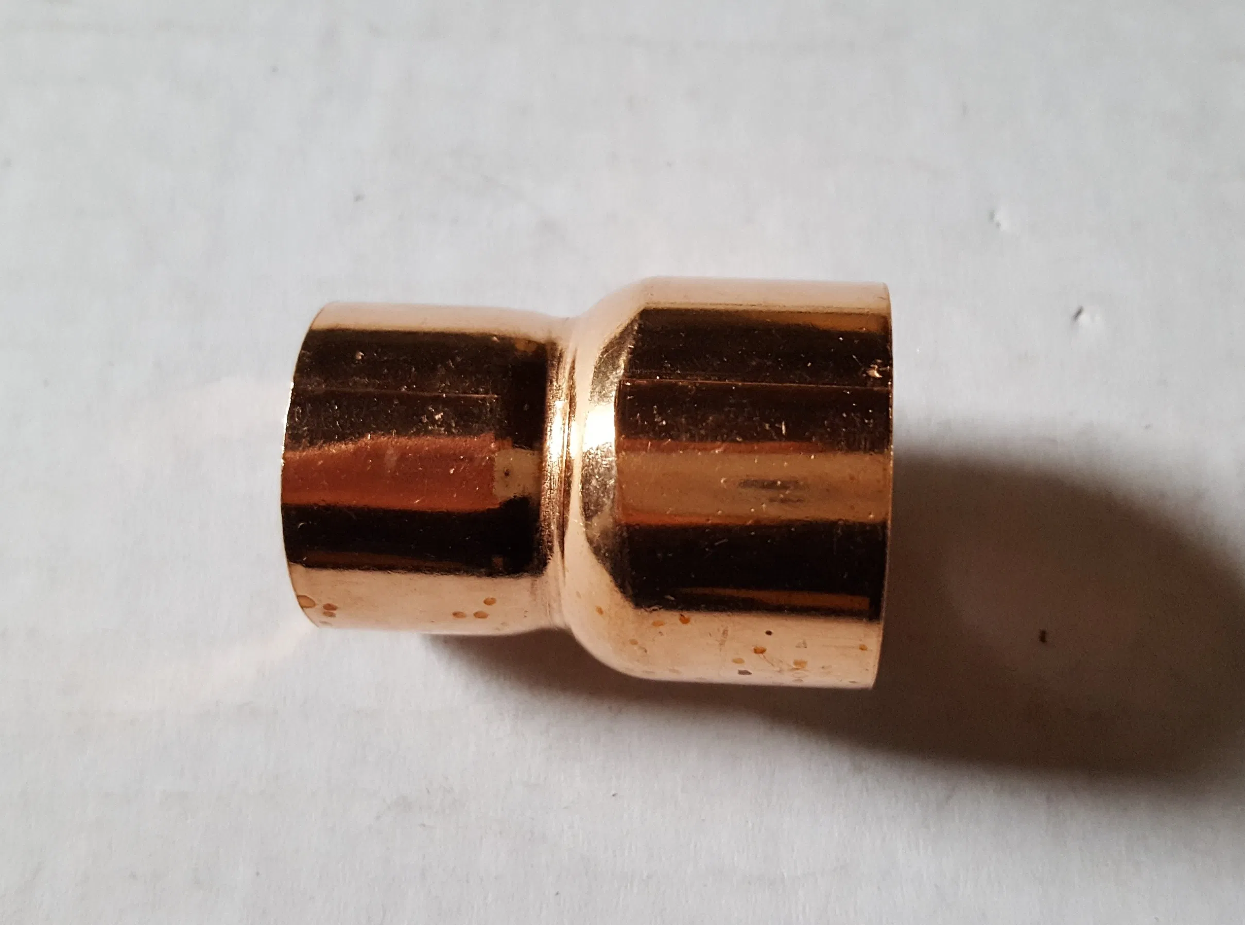 Copper Pipe Tube Straight Reducing Coupling with Stop for Medical Gas Fittings