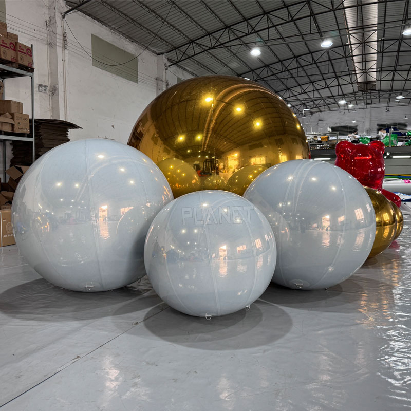 Large Hanging Big Round Shiny PVC Disco Inflatable Mirror Ball for Event Decoration