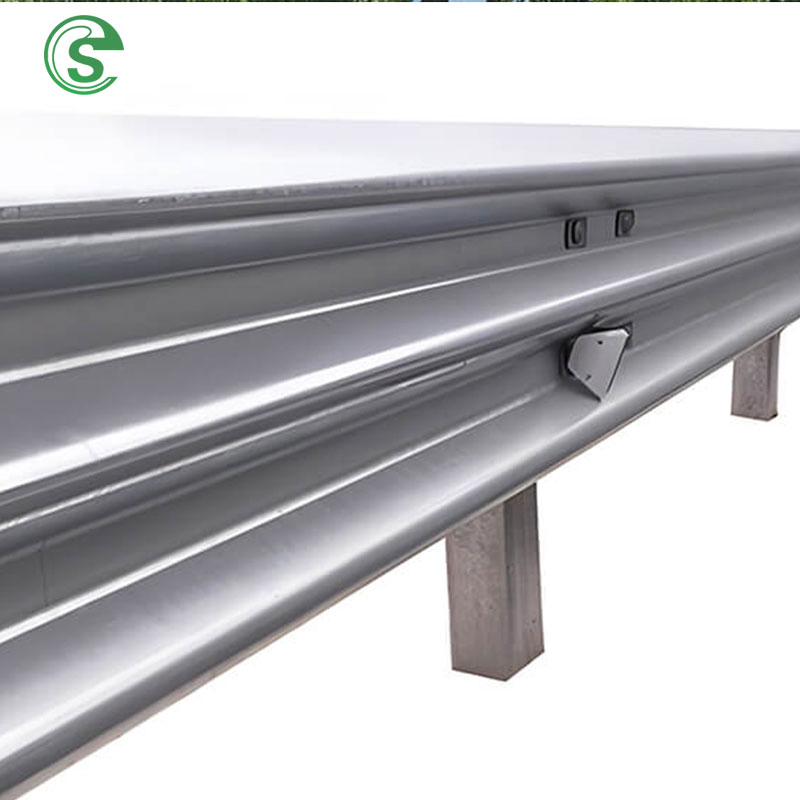 China Highway Waveform Guardrail Corrugated Beam Steel Crash Barrier