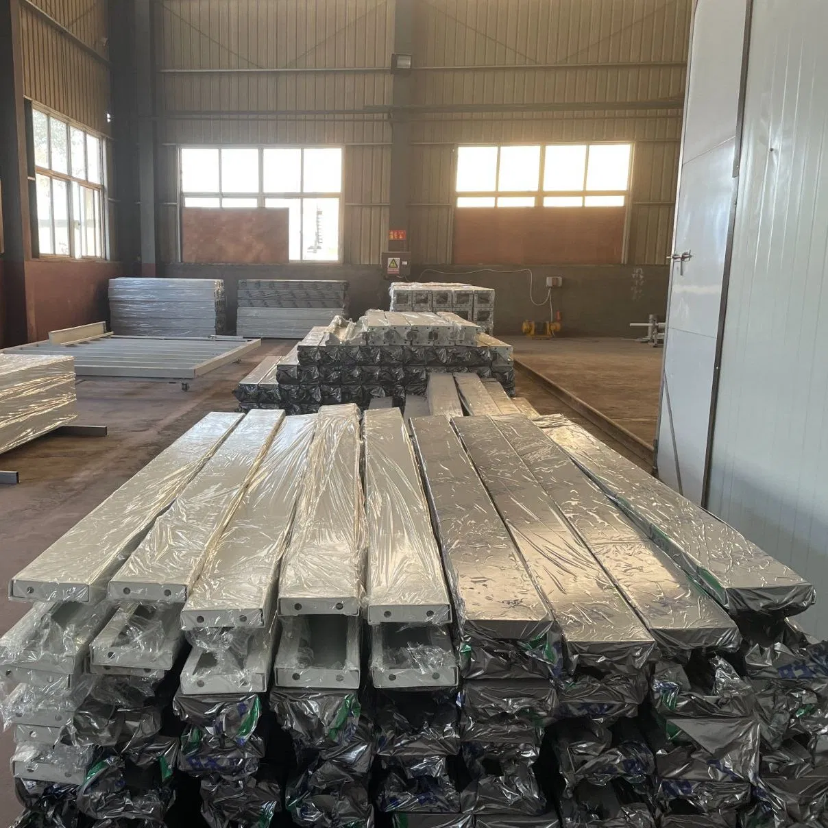 Bulk Custom Modular Prefab Container House with 20-30 Days Fast Production