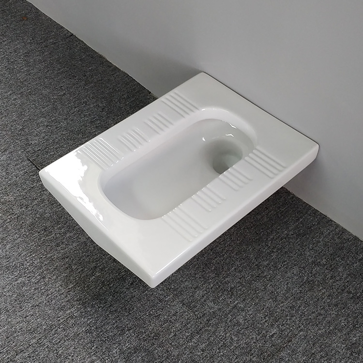 High Quality OEM Ceramic White Floor-Mounted Squatting Pan Wc Toilets