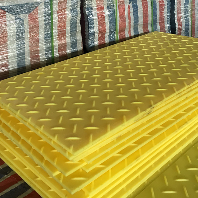 Переносная дорожная панель для тяжелой техники