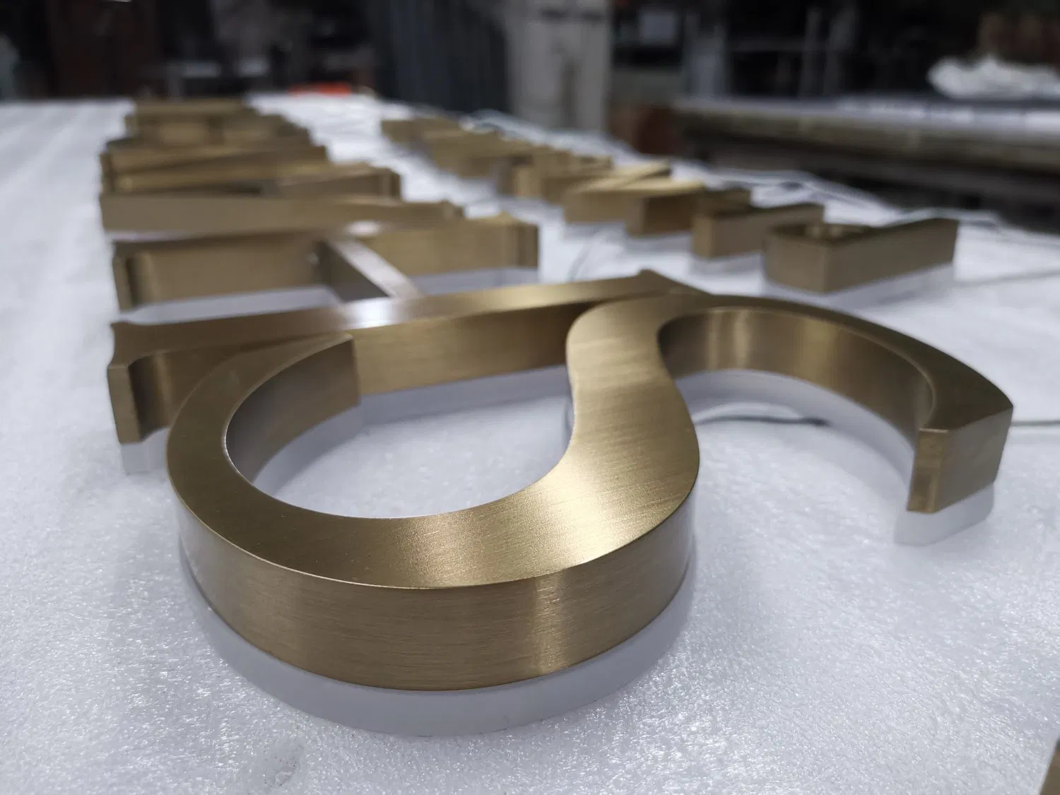 Gold Finish 3D LED Backlit Channel Letter Brushed Stainless Steel LED Letters