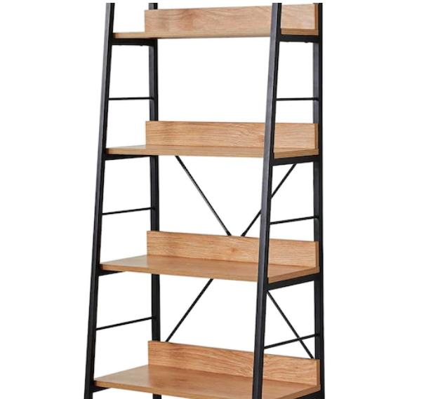 Деревянная настенная полка для гостиной