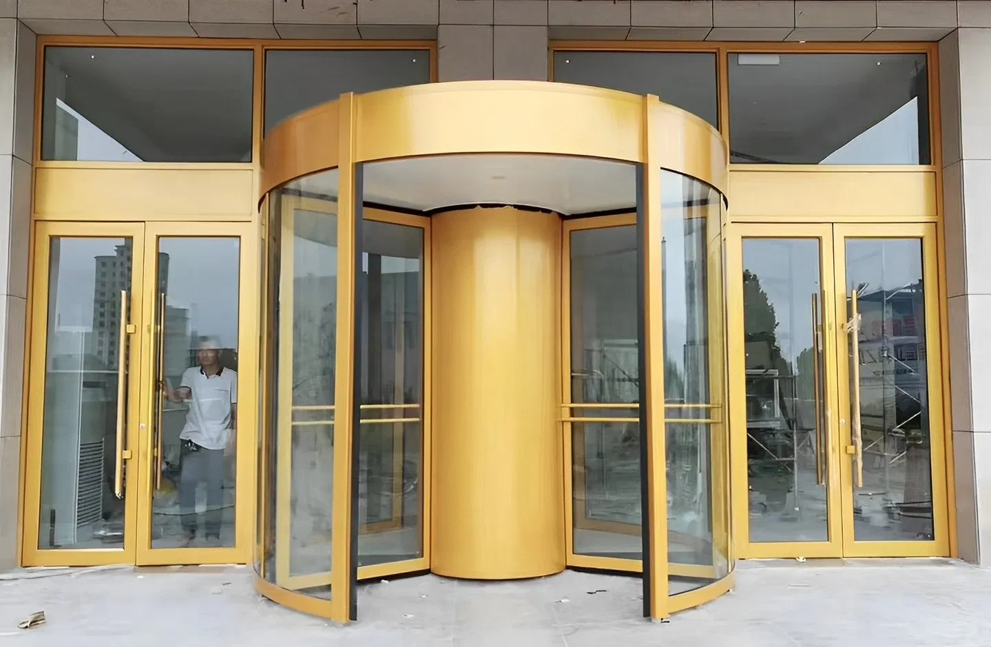 Two Wings Revolving Doors Automatic Revolving Doors, Tempered Glass Revolving Door