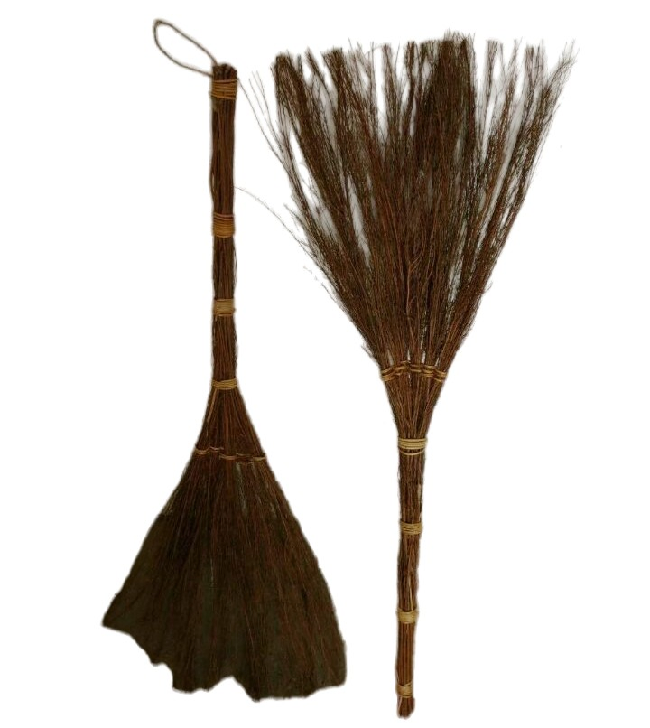 Elegant Heather Scented Broom for Charming Garden Decor