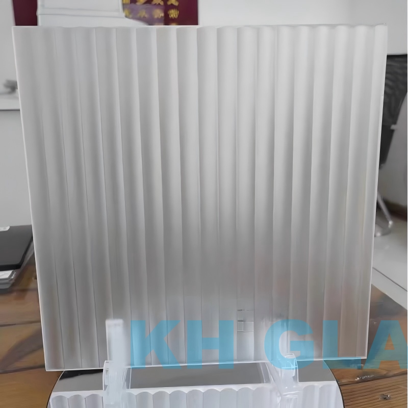3mm-12mm Clear Colored/Gradient/Graduated Color Acid Etched Frosted Glass Factory Supply Partition Customized