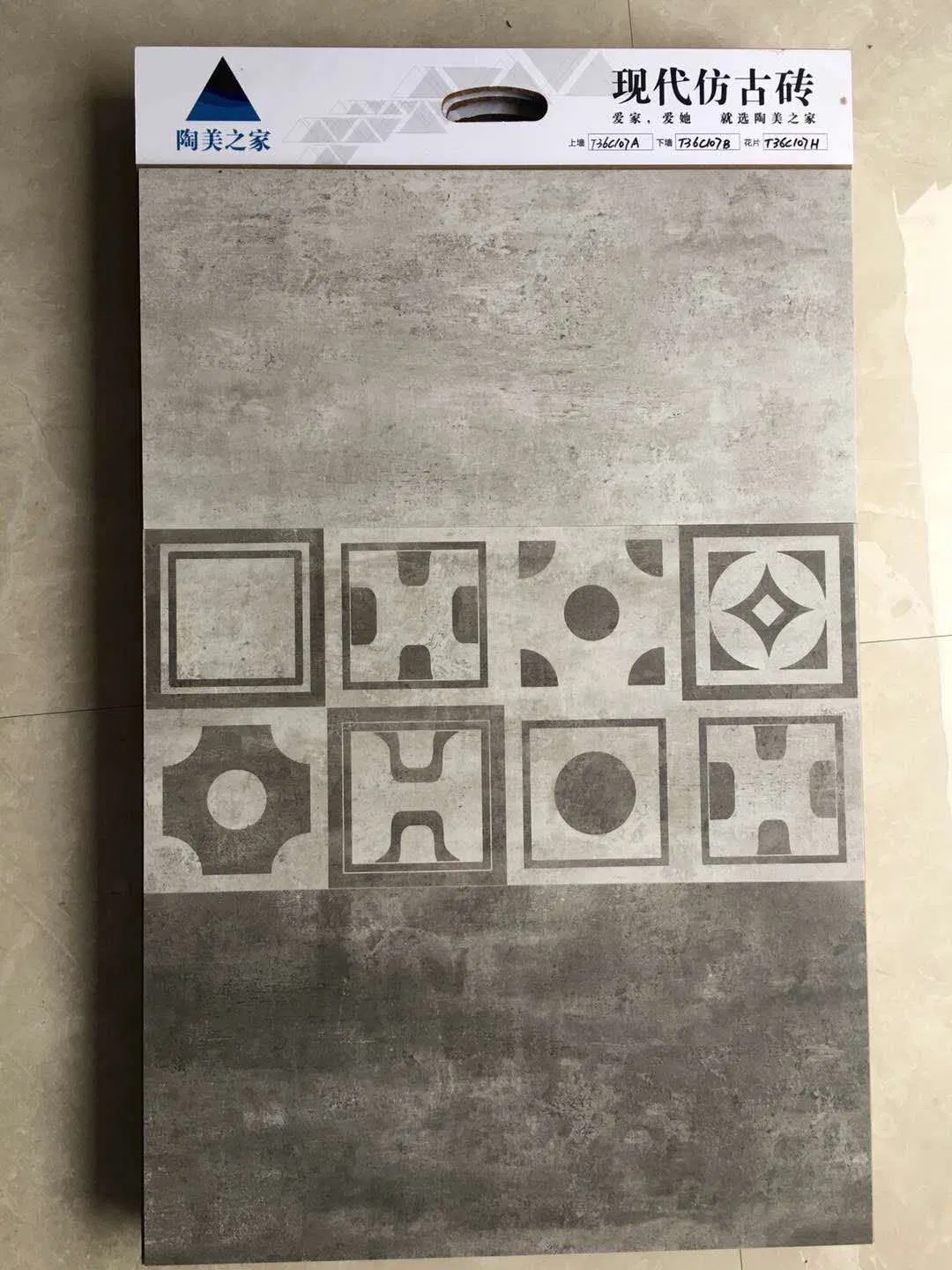 300*600mm Grey Color Ceramic Wall Tile for Bathroom Floor and Wall Building Material