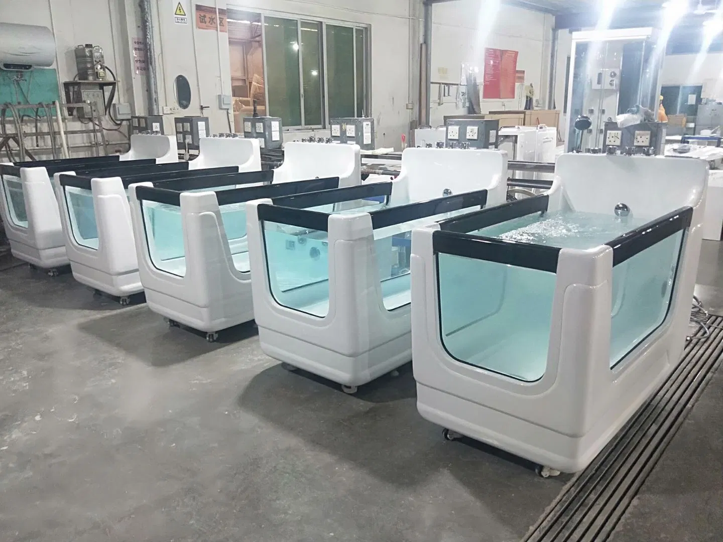 Ванна для собак Woma Q329A с гидромассажем