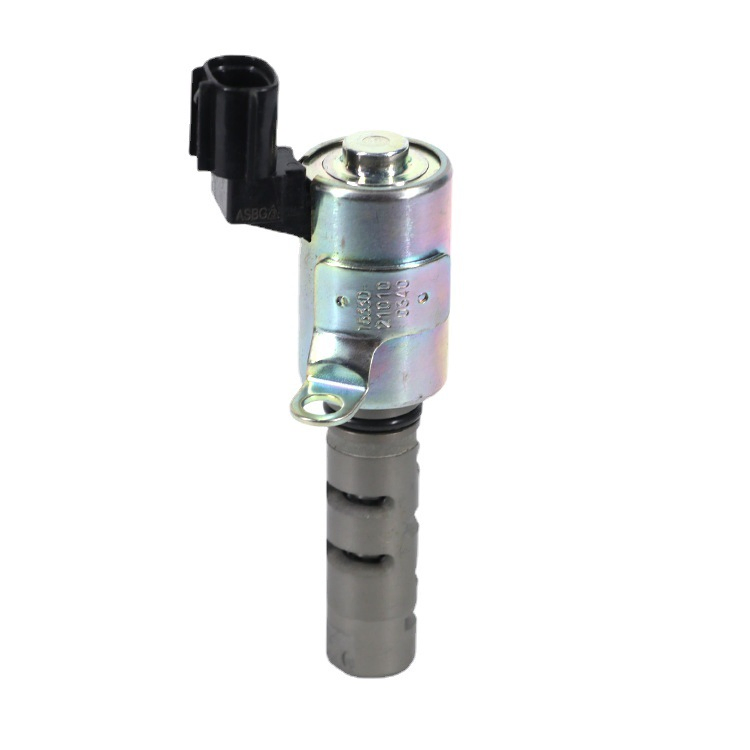 Клапан регулировки распредвала Toyota 15330-21010