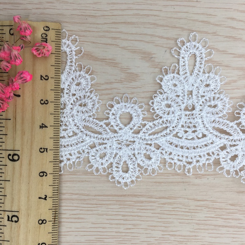 Кружево вышитое для отделки одежды и пижам