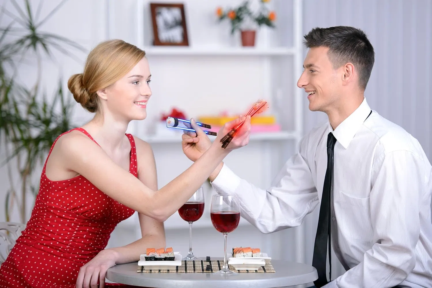Lightsaber Chopsticks Light up, Reusable Sushi Lightup Sabers Chopstick