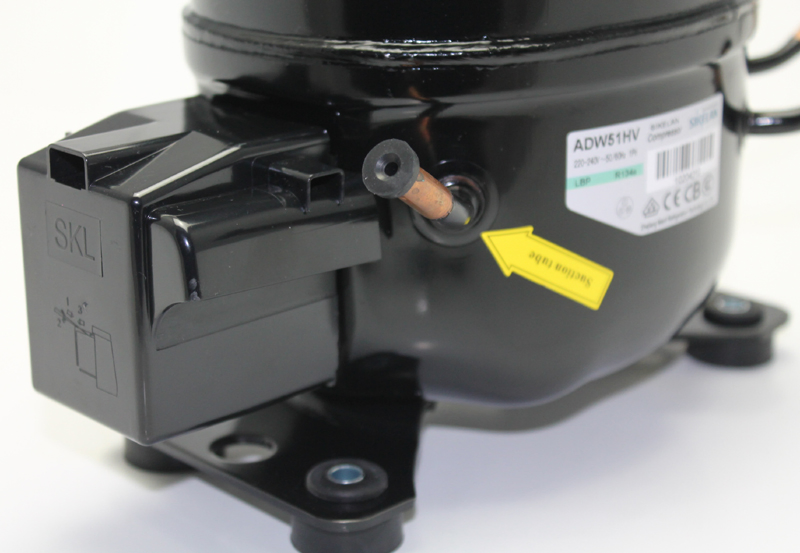 High Efficiency Refrigerator Compressor (ADW51HV) R134A 220V, Cop 1.45