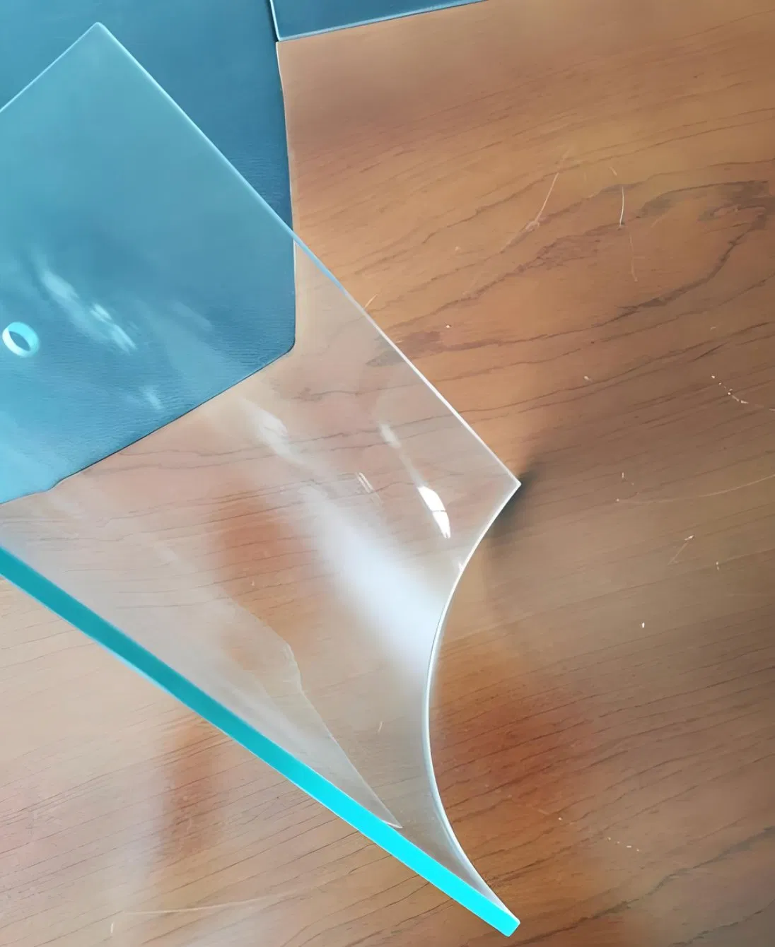 Premium Quality Unique Design Curved Tempered Glass Panels