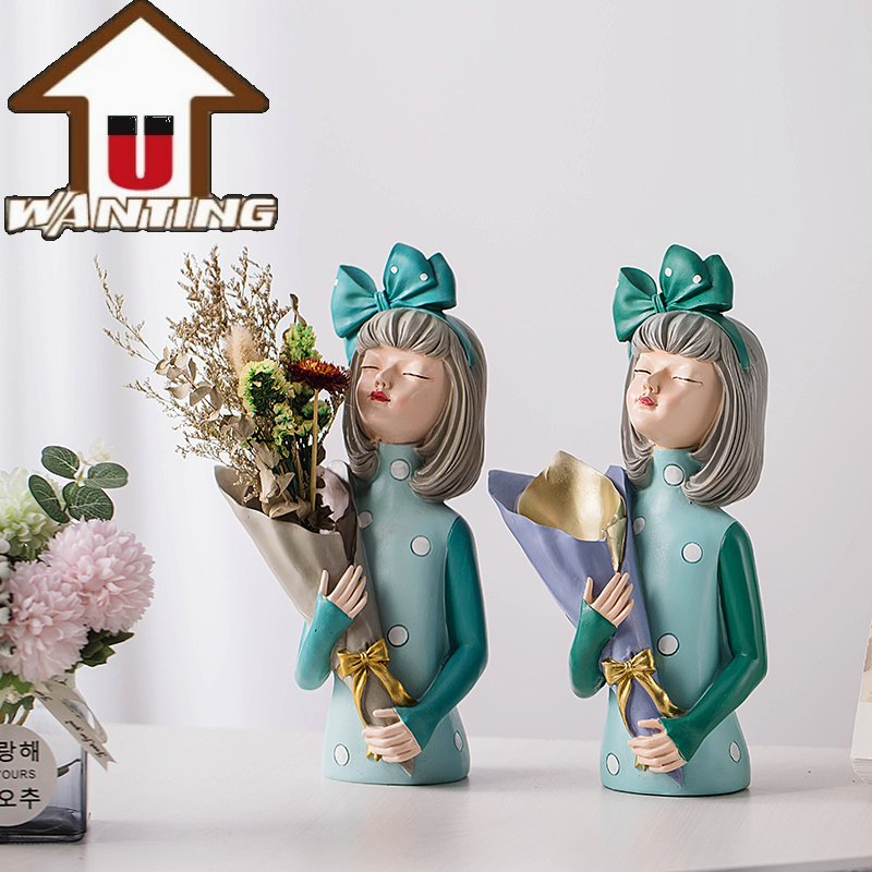 New Best Selling Nordic Style Girl with Bouquet Resin Vase Flower Pots