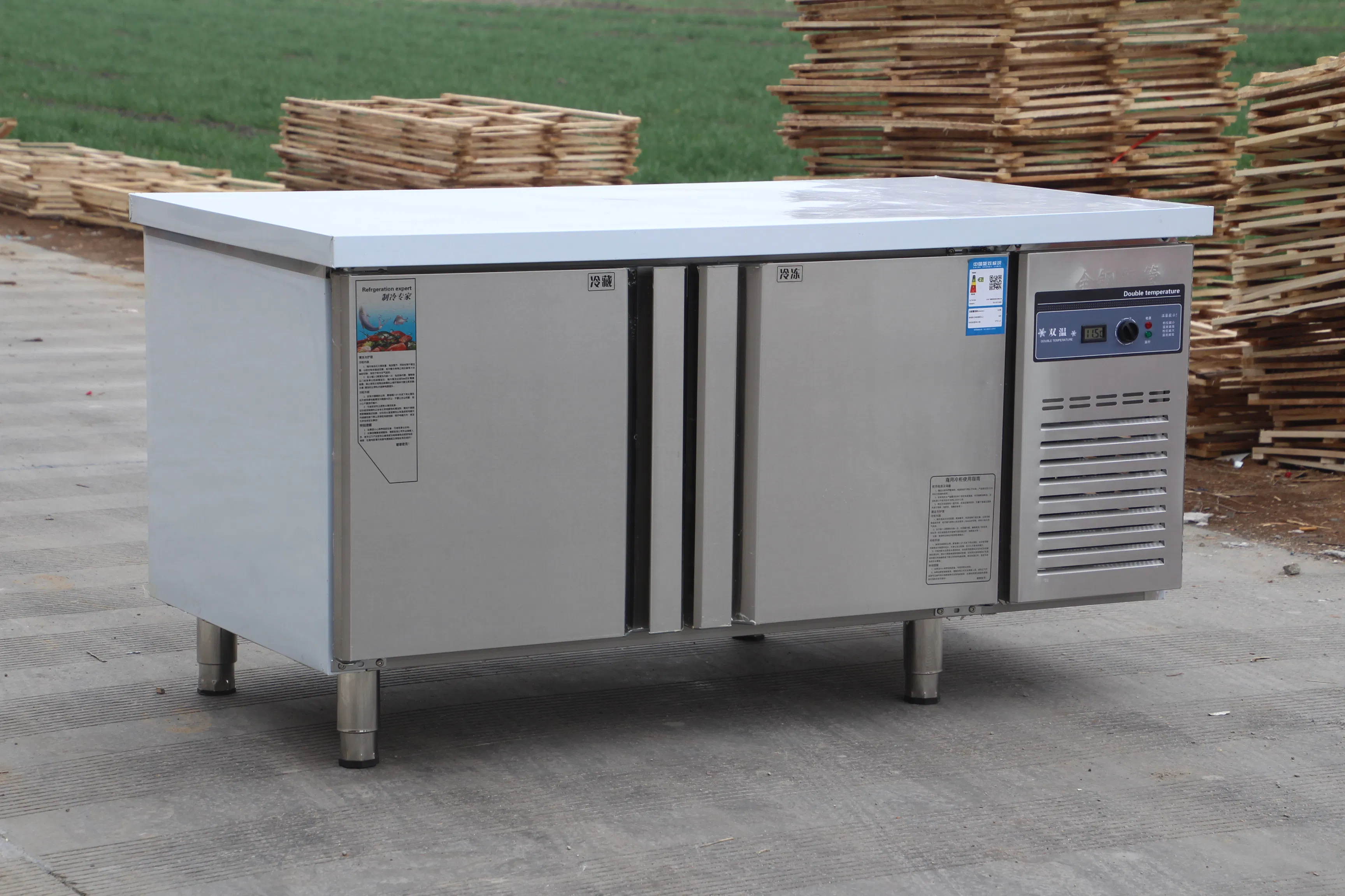 Stylish Undercounter Fresh-Keeping Bench Fridge for Luxury Commercial Use