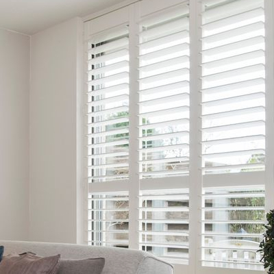Hot Sale in France Quality PVC Plantation Shutter