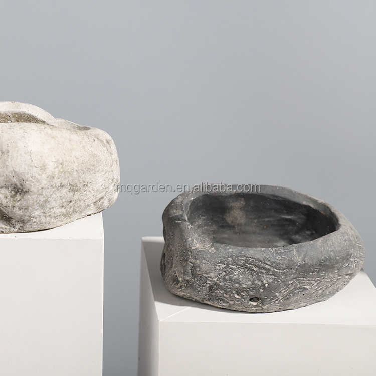 Горшок цементный каменный для сада и балкона