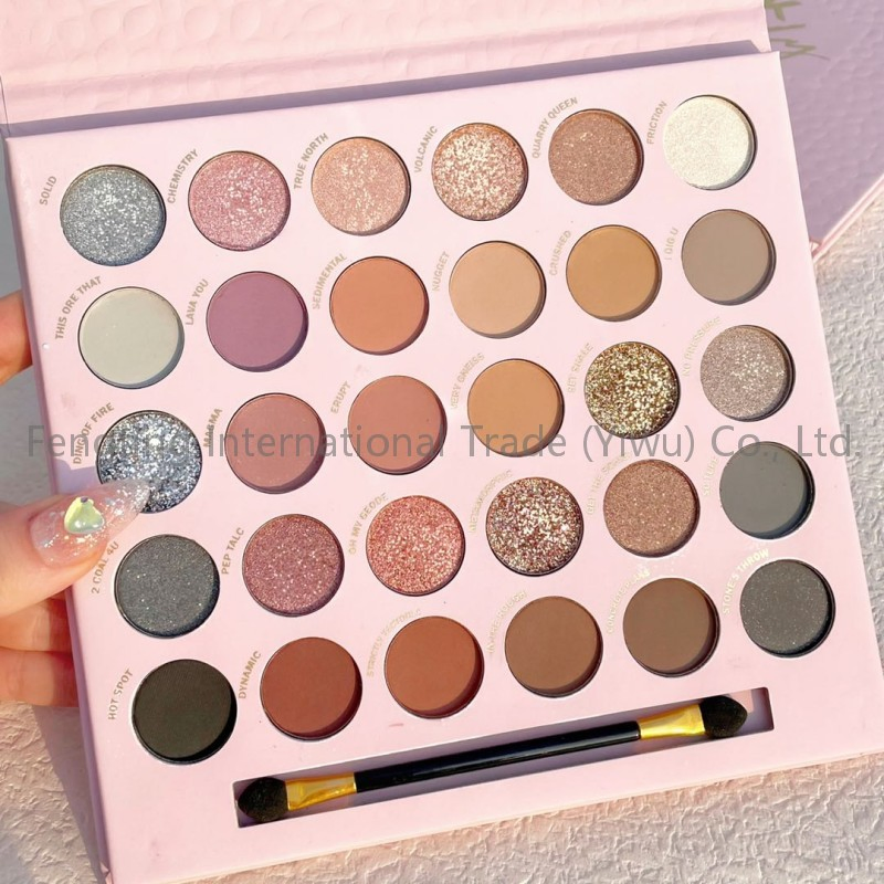 Wholesale 30-Color Makeup Brushes Eyeshadow Palette Custom Premium Vegan Concealer Blush Eyeshadow Highlighter Palette Gift Set