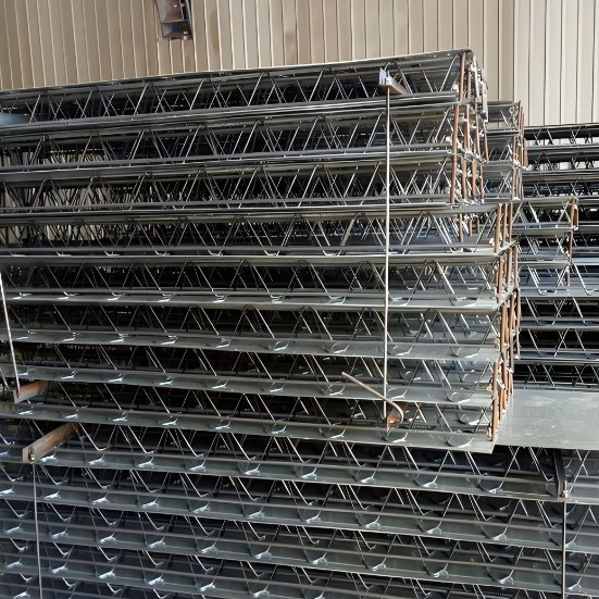 Durable Steel-Backed Truss Floor Decking for Earthquake Safety