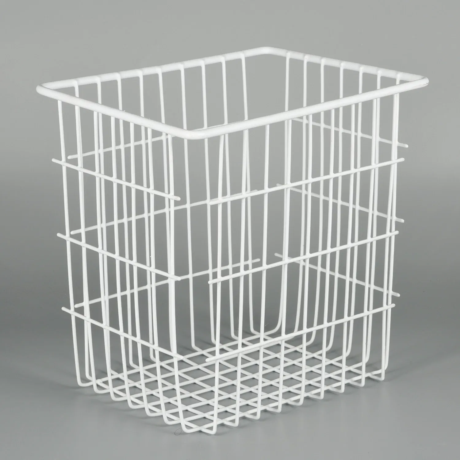 Hot-Selling Iron Storage Baskets for Kitchen & Freezer Refrigerator with Handle Partition Finishing