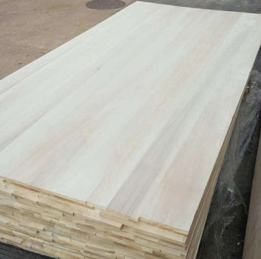 Wholesale Poplar Carbide Straight Plank Furniture Decoration Board Solid Wood Board Poplar Plank Cabinet Board