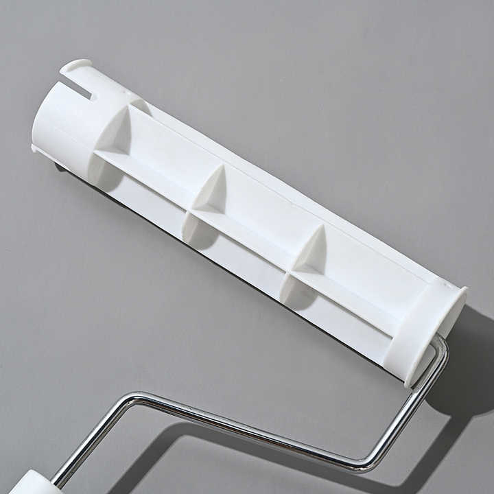 Compact 16cm Sticky Roller for Effortless Pet Hair Cleanup