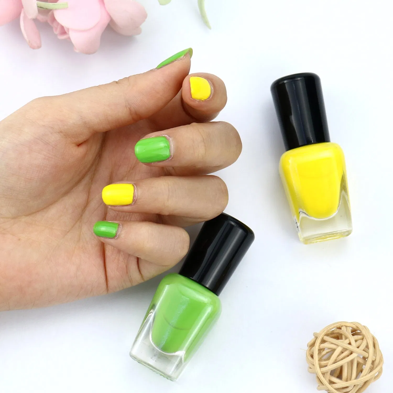 Free Sample Nail Polish Set Private Label Non Toxic Nail Polish Custom Logo