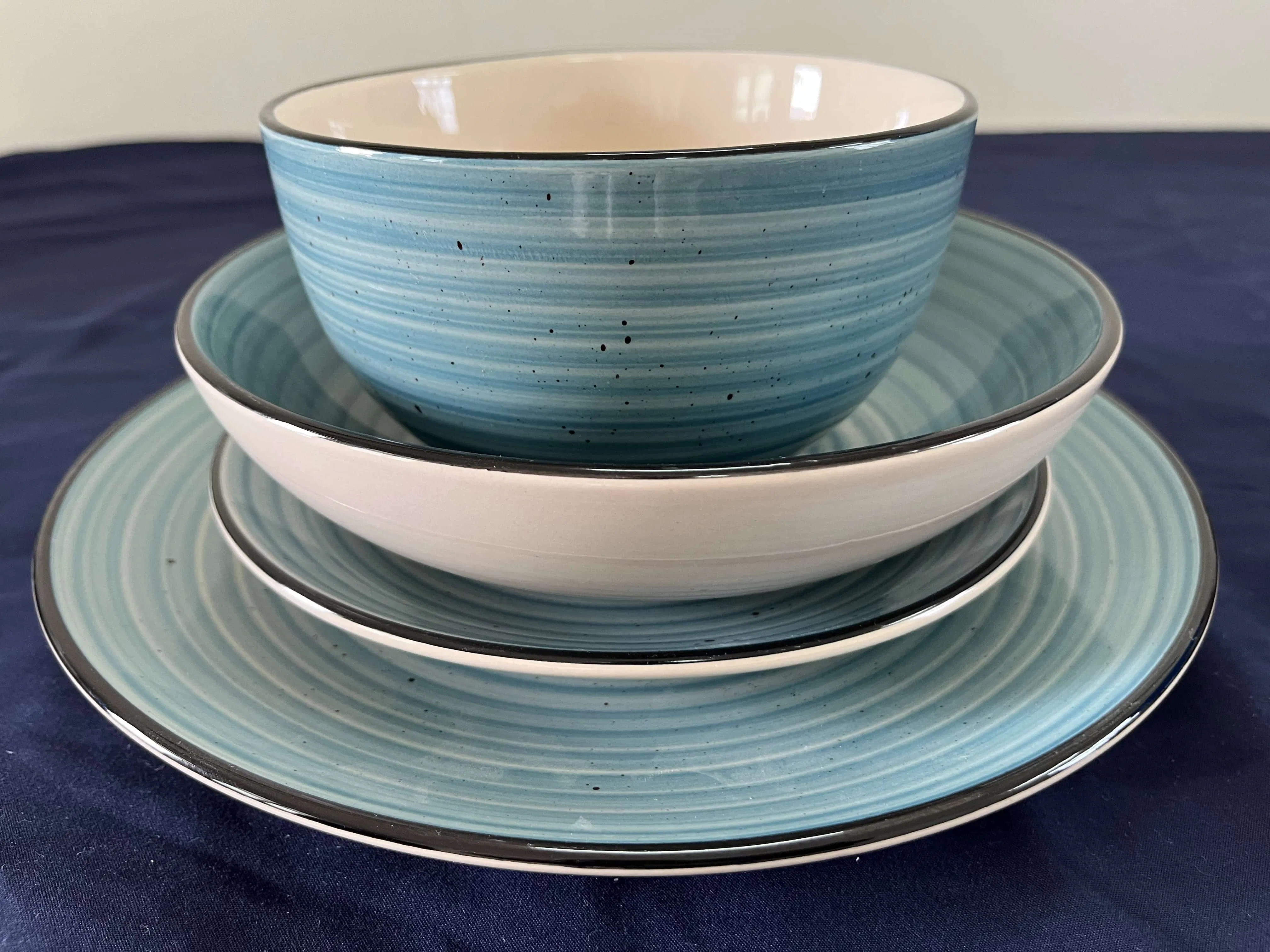 Blue Cross Grain (light brown bottom) Smooth Ceramic Bowl and Plate 4-Piece Set Can Be Customized