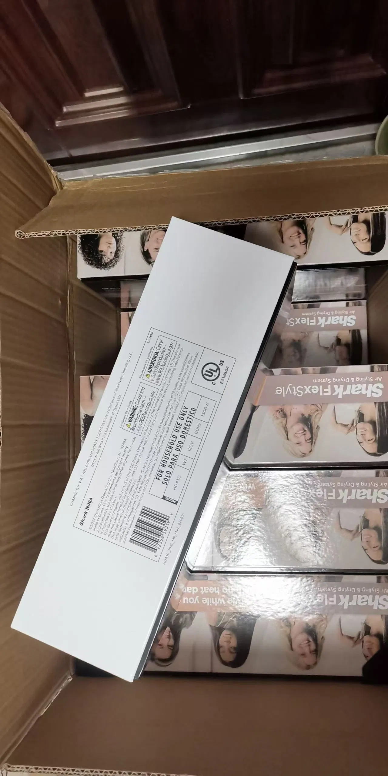 HD430 Shark Flexstyle 5 in 1 Multi-Functional Shaper Curling Iron Hairdryer