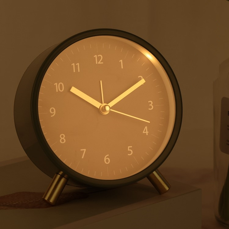 Desktop Silent Clock Simple Bedroom Alarm Living Room Stylish Creative Desk Clock