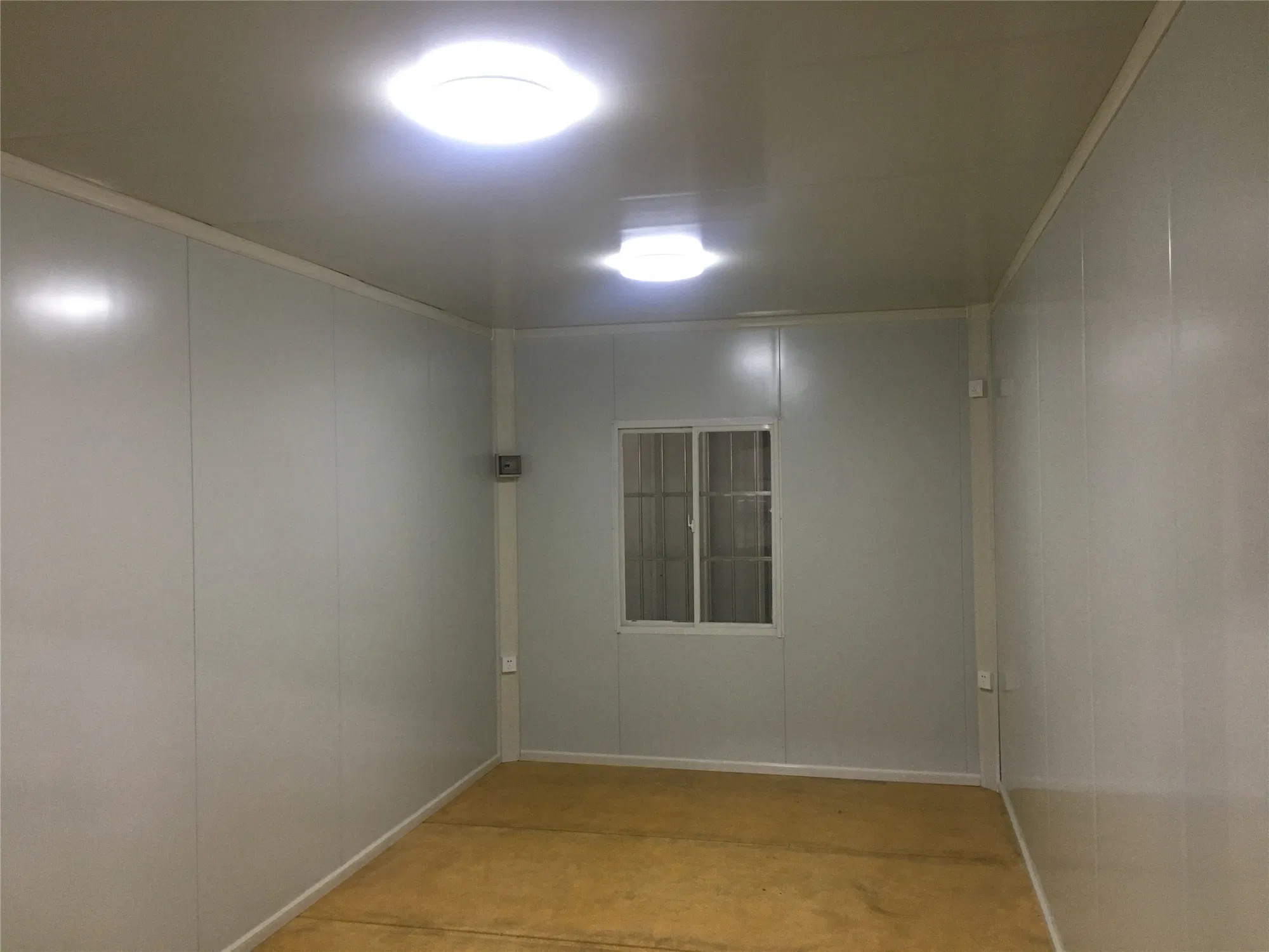 Single Person Steel Structure Container House Prefabricated House Assembled Mobile House