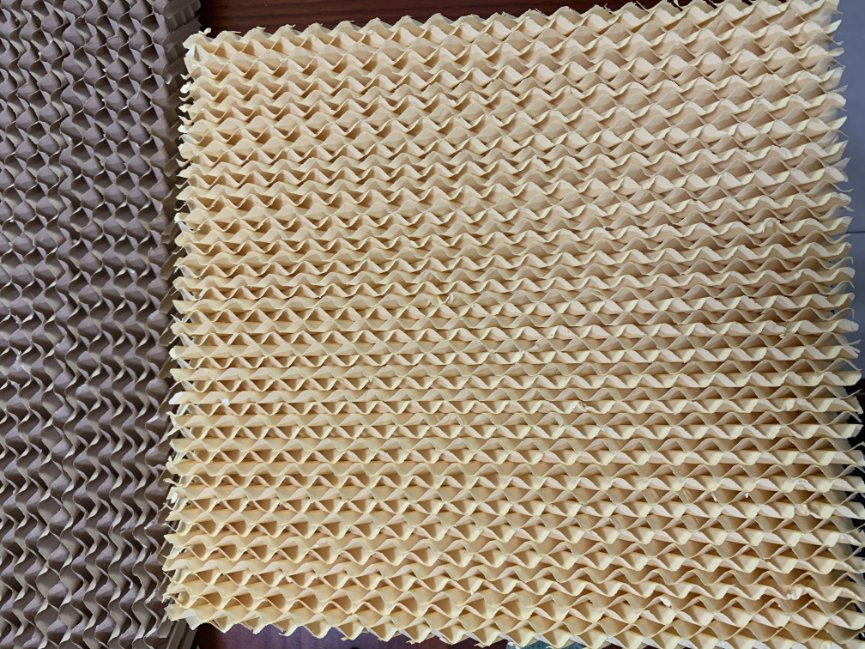 Wet Wall Evaporative Cooling Pad