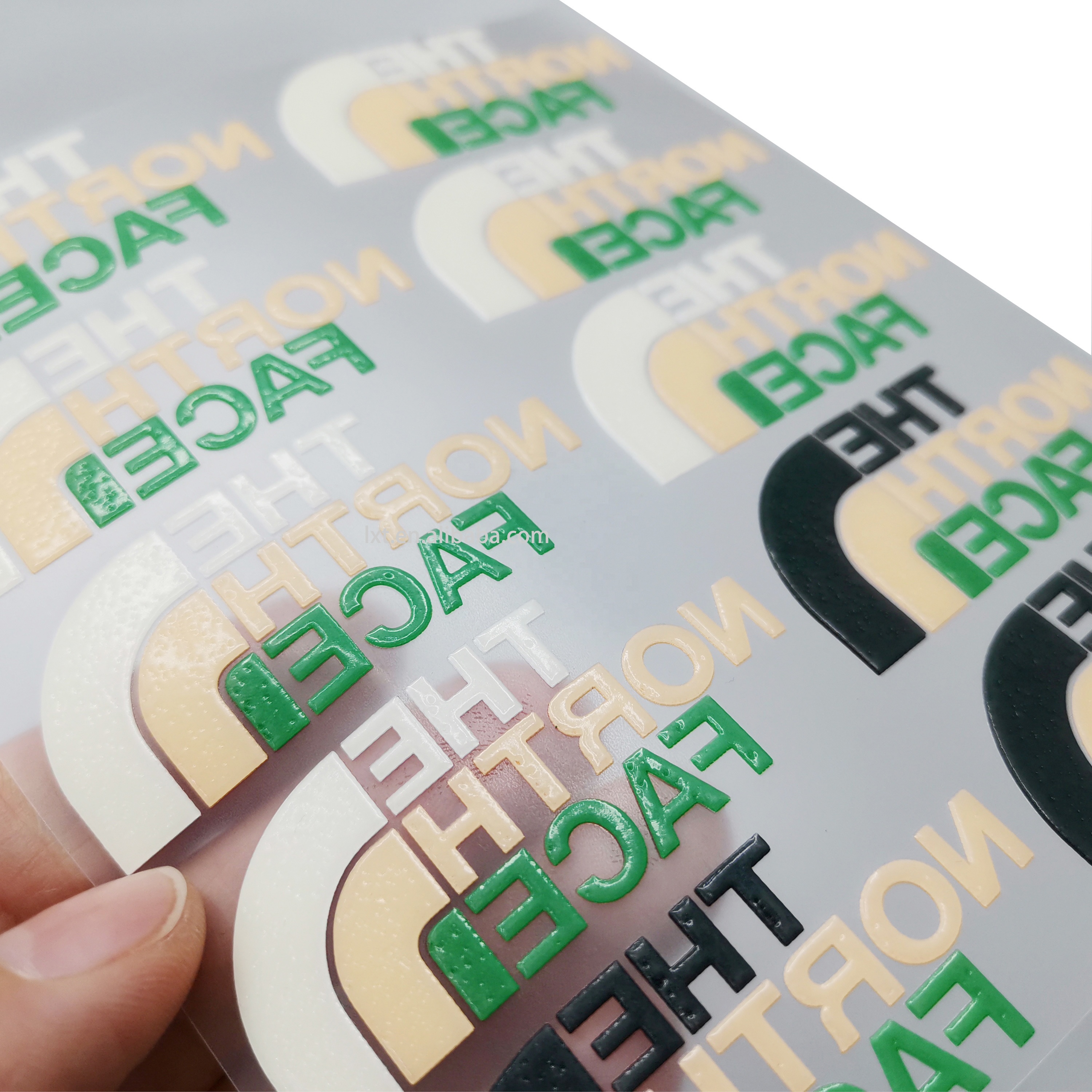 Этикетки силиконовые термопереводные 3D для одежды