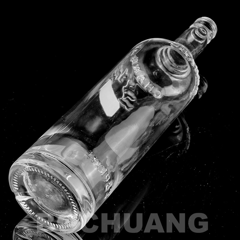 Premium 750ml Empty Glass Bottles for Distillery Whisky Brandy Vodka Tequila Gin Rum Supplies